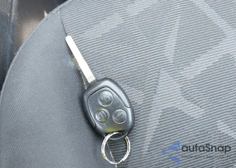 2013 Ford Fiesta Se from USA, damaged, VIN 3FADP4BJ8DM218657